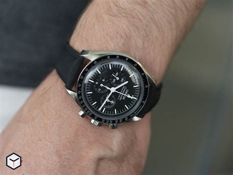 omega speedmaster nylon strap